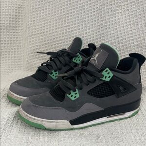 Jordan 4 Green Glow